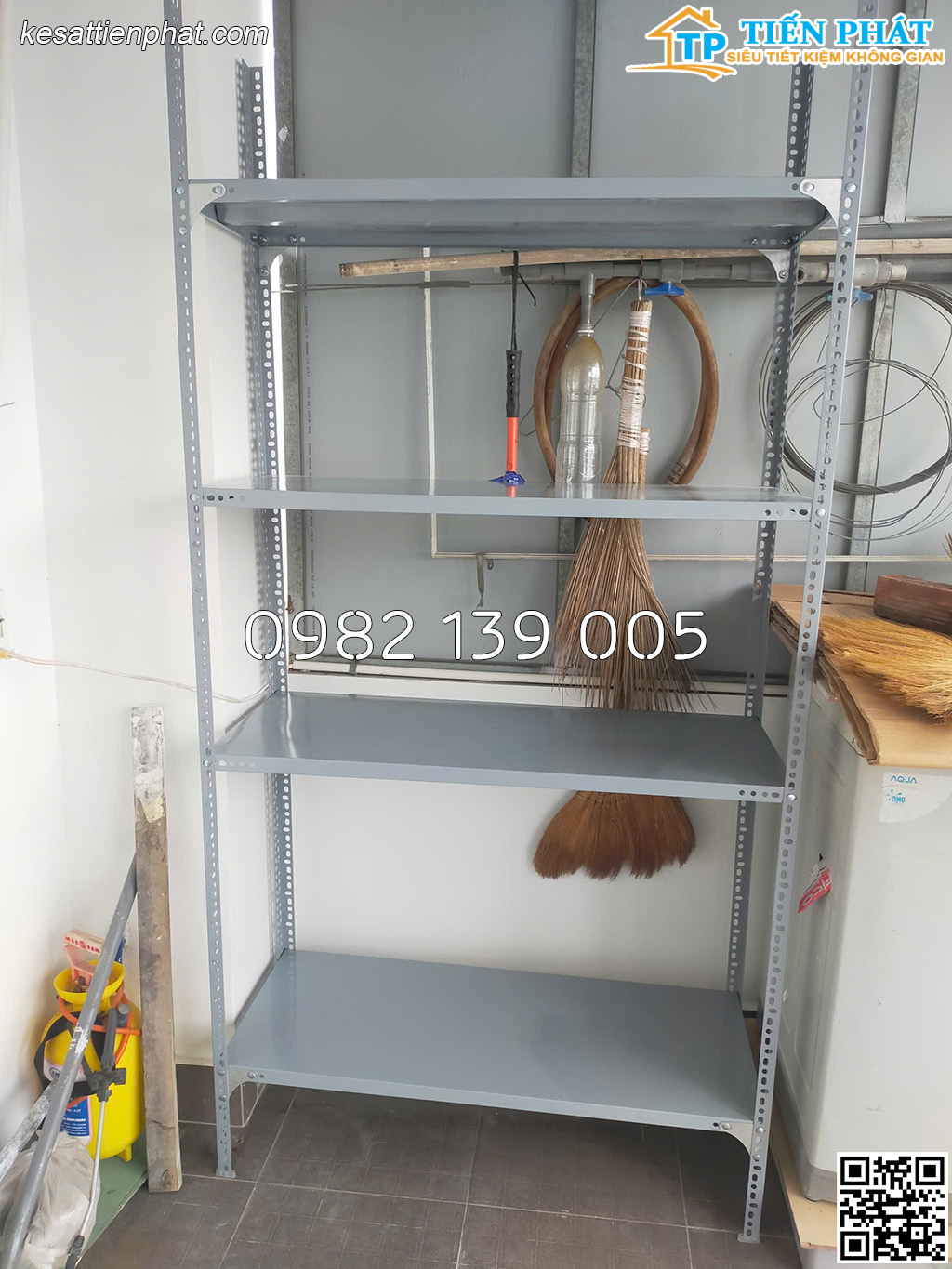 Kệ 4 mâm cao 2m x dài 1m x rộng 0.4m