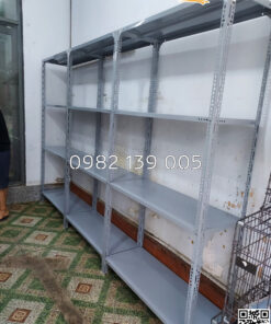 Kệ sắt v lỗ 4 sàn mâm cao 2m dài 1m rộng 0.4m v30x50 1ly6 8 z4718919906093 c26b04da2948498c62c6039414d146de